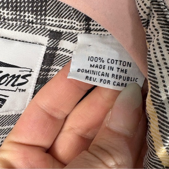 VTG Expressions XL Men's Colorful Pastel Plaid Aztec Print Button Up Shirt - Picture 10 of 10